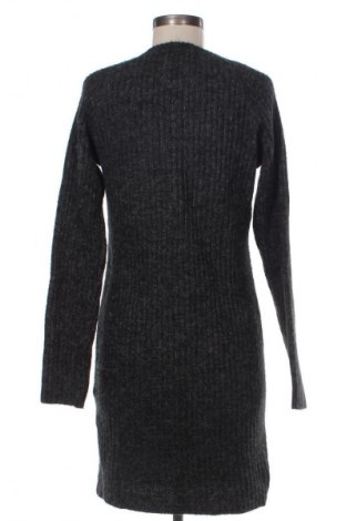 Ruha Object, Méret M, Szín Fekete, Ár 10 147 Ft