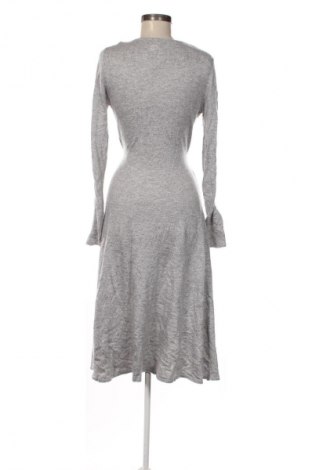 Рокля Orsay, Размер M, Цвят Сив, Цена 12,27 €