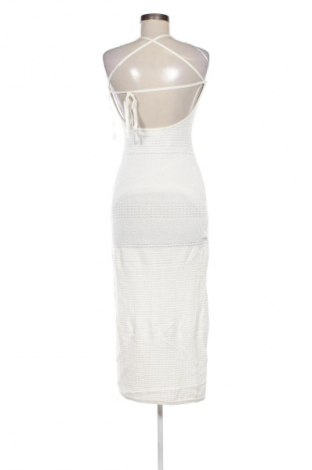 Ruha Perfect Stranger, Méret M, Szín Fehér, Ár 3 959 Ft