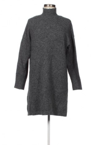 Šaty  Piombo, Velikost M, Barva Šedá, Cena  669,00 Kč