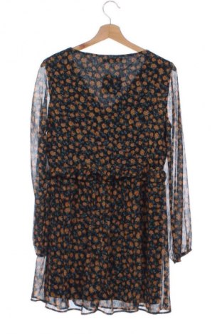 Ruha Pull&Bear, Méret M, Szín Sokszínű, Ár 8 237 Ft