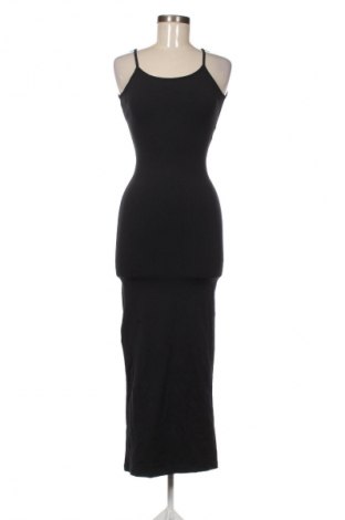 Šaty  Pull&Bear, Veľkosť S, Farba Čierna, Cena  37,95 €