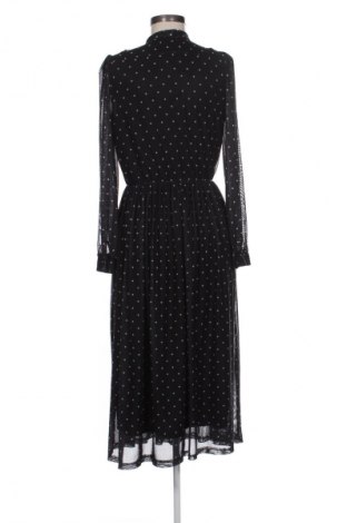 Рокля Reserved, Размер XL, Цвят Многоцветен, Цена 20,00 €