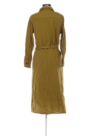 Рокля Reserved, Размер M, Цвят Зелен, Цена 25,00 €