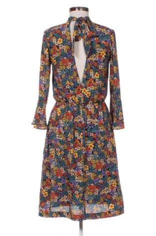 Šaty  Reserved, Velikost M, Barva Vícebarevné, Cena  53,00 Kč
