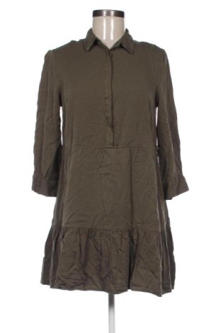 Ruha Reserved, Méret M, Szín Zöld, Ár 5 769 Ft