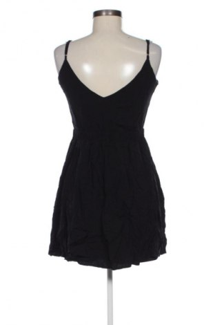 Ruha Review, Méret S, Szín Fekete, Ár 12 735 Ft