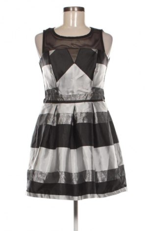 Рокля Rinascimento, Размер S, Цвят Многоцветен, Цена 21,47 €