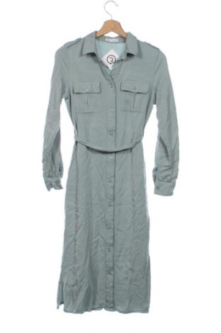 Рокля Sinsay, Размер XS, Цвят Зелен, Цена 25,00 €