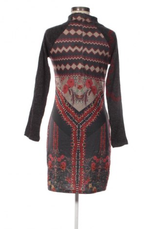 Ruha Smash, Méret M, Szín Sokszínű, Ár 6 749 Ft