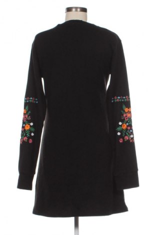 Ruha SoBe, Méret L, Szín Fekete, Ár 8 264 Ft