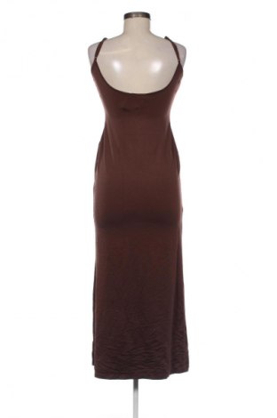 Kleid Stradivarius, Größe M, Farbe Braun, Preis € 19,97