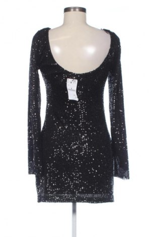 Ruha Stradivarius, Méret M, Szín Fekete, Ár 19 658 Ft