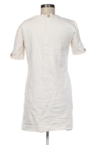 Ruha TWINSET, Méret M, Szín Fehér, Ár 28 809 Ft