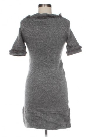 Šaty  Tintoretto, Velikost S, Barva Šedá, Cena  299,00 Kč