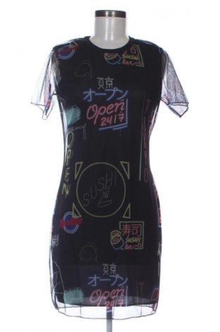 Kleid Trendyol, Größe L, Farbe Mehrfarbig, Preis 25,00 €