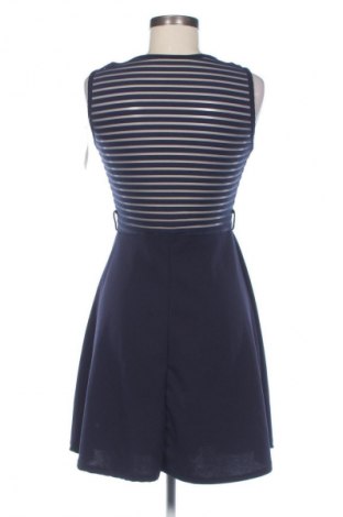 Рокля Unbranded, Размер M, Цвят Многоцветен, Цена 23,03 €