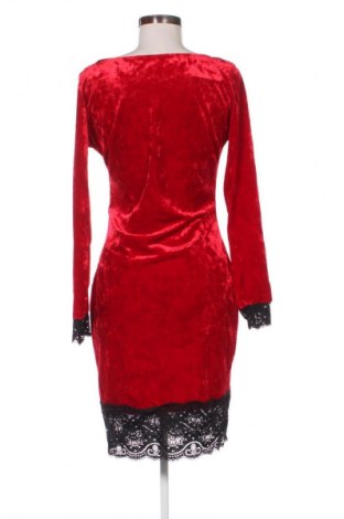 Ruha Unbranded, Méret M, Szín Piros, Ár 6 198 Ft