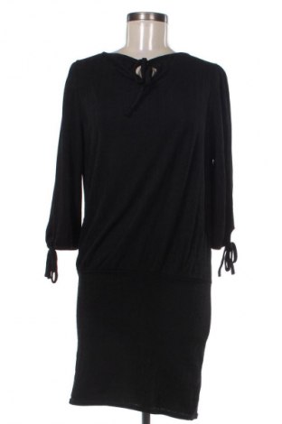 Ruha Unbranded, Méret M, Szín Fekete, Ár 4 389 Ft