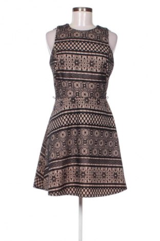 Ruha Unbranded, Méret M, Szín Sokszínű, Ár 8 251 Ft