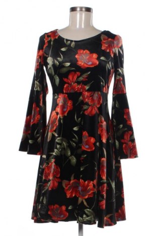 Kleid Unbranded, Größe M, Farbe Mehrfarbig, Preis 7,99 €