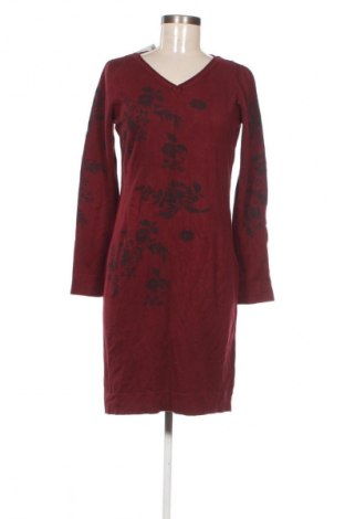 Ruha Unbranded, Méret M, Szín Piros, Ár 8 244 Ft