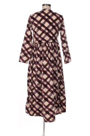 Kleid Unbranded, Größe M, Farbe Mehrfarbig, Preis 15,99 €