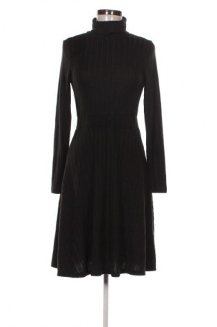 Ruha Unbranded, Méret M, Szín Fekete, Ár 6 709 Ft