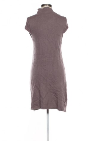 Ruha Unbranded, Méret M, Szín Hamurózsaszín, Ár 8 244 Ft