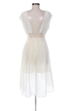 Ruha Unbranded, Méret M, Szín Ekrü
, Ár 12 397 Ft