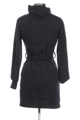 Ruha Unbranded, Méret M, Szín Fekete, Ár 5 372 Ft