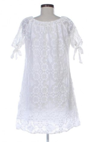 Ruha Unbranded, Méret XL, Szín Fehér, Ár 8 237 Ft