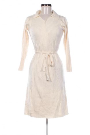 Ruha Unbranded, Méret M, Szín Ekrü
, Ár 5 909 Ft