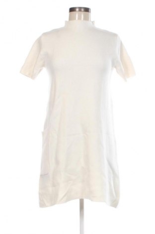 Ruha Unbranded, Méret M, Szín Fehér, Ár 5 199 Ft