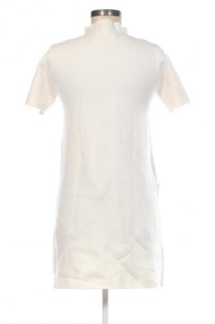 Ruha Unbranded, Méret M, Szín Fehér, Ár 5 199 Ft