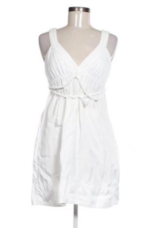 Ruha Zara Trafaluc, Méret S, Szín Fehér, Ár 10 331 Ft