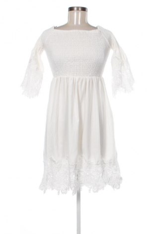 Ruha Unbranded, Méret L, Szín Fehér, Ár 8 237 Ft