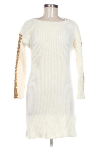 Ruha Unbranded, Méret M, Szín Fehér, Ár 8 240 Ft