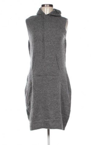 Šaty  United Colors Of Benetton, Veľkosť L, Farba Sivá, Cena  18,95 €