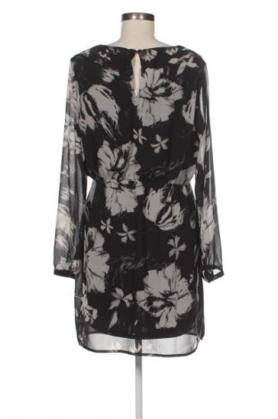 Ruha VILA, Méret XL, Szín Sokszínű, Ár 5 785 Ft