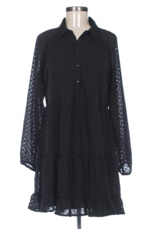 Ruha VILA, Méret M, Szín Fekete, Ár 3 099 Ft