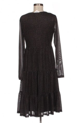 Kleid VILA, Größe M, Farbe Mehrfarbig, Preis € 7,99