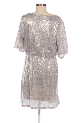 Рокля Vero Moda, Размер L, Цвят Сребрист, Цена 14,00 €