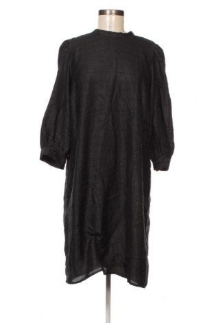 Šaty  Vero Moda, Velikost L, Barva Černá, Cena  179,00 Kč