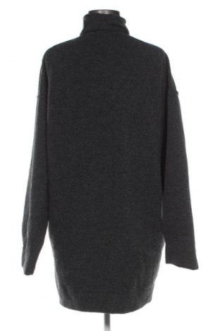 Ruha Weekday, Méret M, Szín Szürke, Ár 4 899 Ft