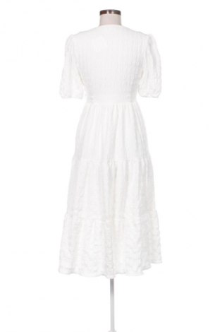 Ruha Xside, Méret S, Szín Fehér, Ár 4 545 Ft