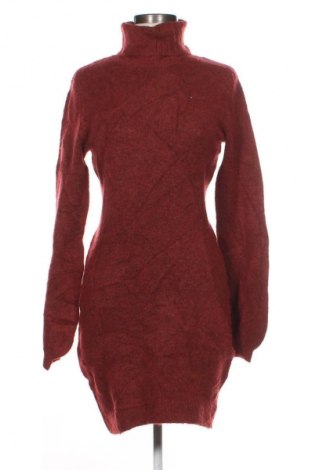 Ruha Yes Lola, Méret S, Szín Piros, Ár 5 439 Ft