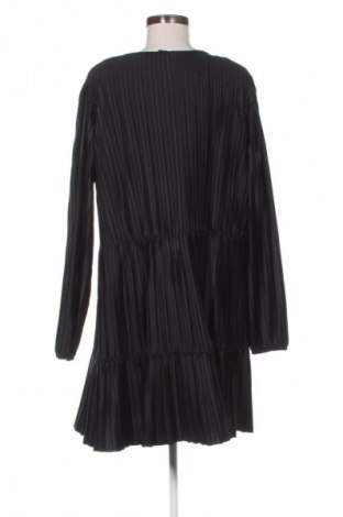 Šaty  Zara, Veľkosť M, Farba Čierna, Cena  8,95 €