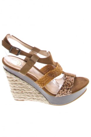 Σανδάλια Bullboxer, Μέγεθος 39, Χρώμα Πολύχρωμο, Τιμή 29,99 €