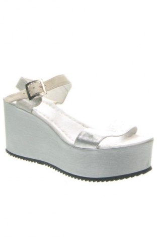 Sandály Carinii, Velikost 38, Barva Stříbrná, Cena  2 199,00 Kč